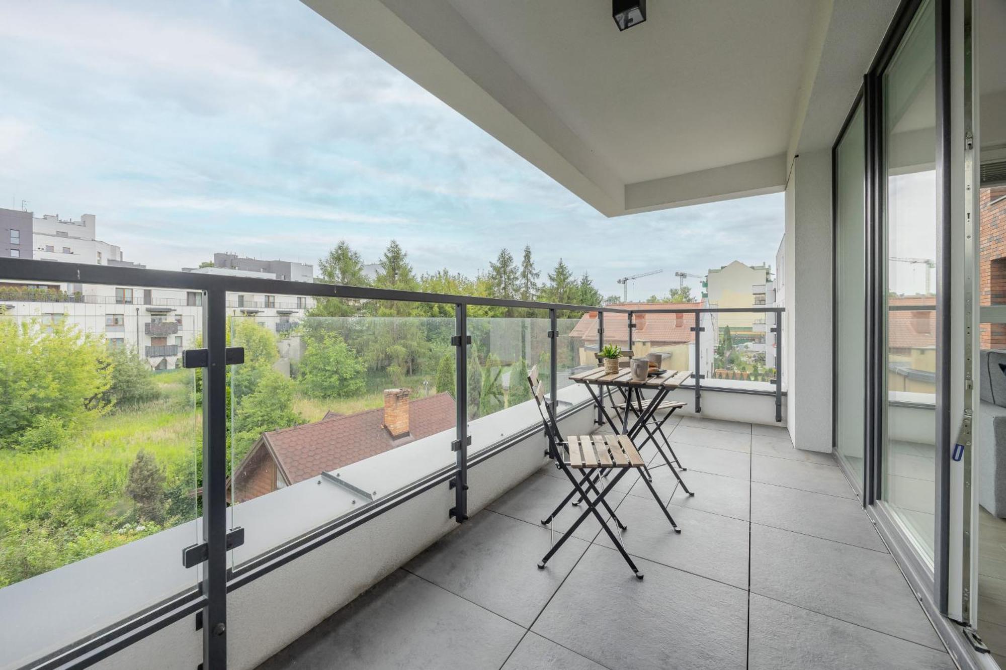 Bright & Modern With Balcony In Bemowo District By Renters Apartament