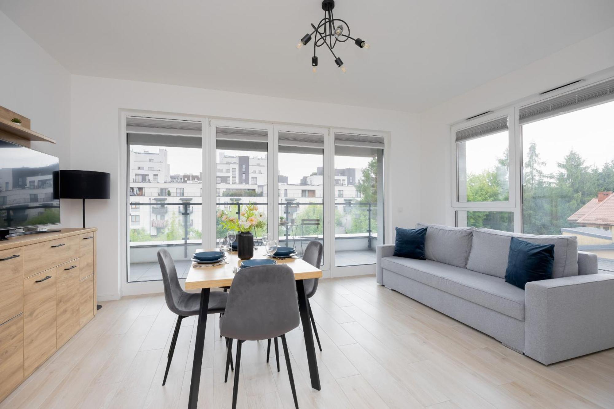Apartament Bright & Modern With Balcony In Bemowo District By Renters